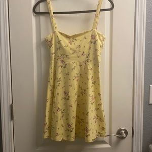 Floral summer dress with open back